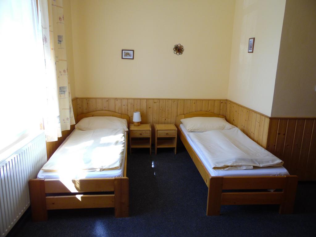 Penzion Velke Darko Skrdlovice Oda fotoğraf